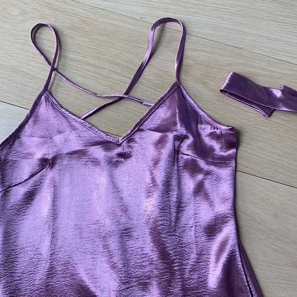 Silky Dress with choker - Picture 2 of 3